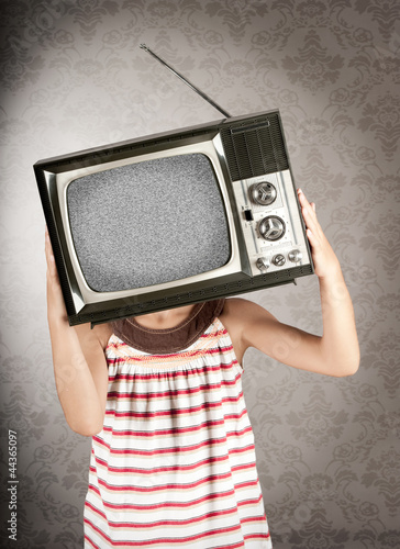 girl with television on her head © xavier gallego morel