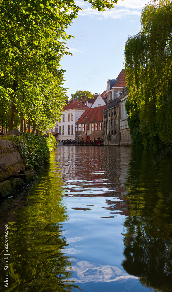 Fototapeta premium Classic view of channels of Bruges. Belgium.