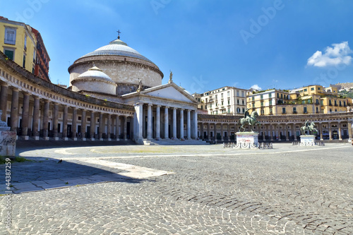 Napoli, Piazza del Plebiscito