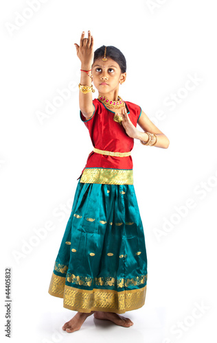 indian kid performing dance