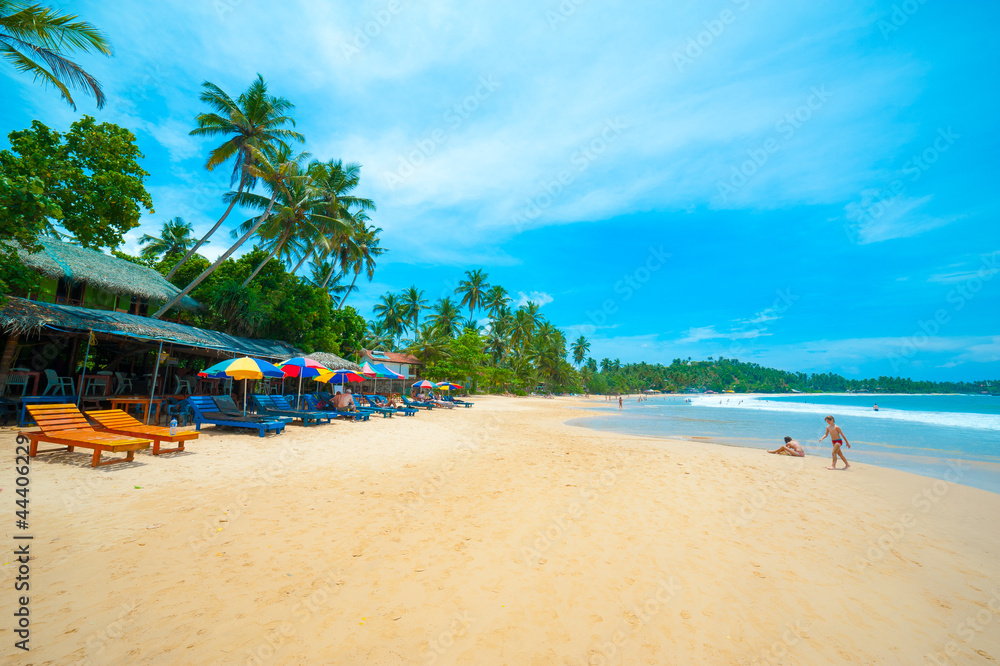 Naklejka premium Tropical beach