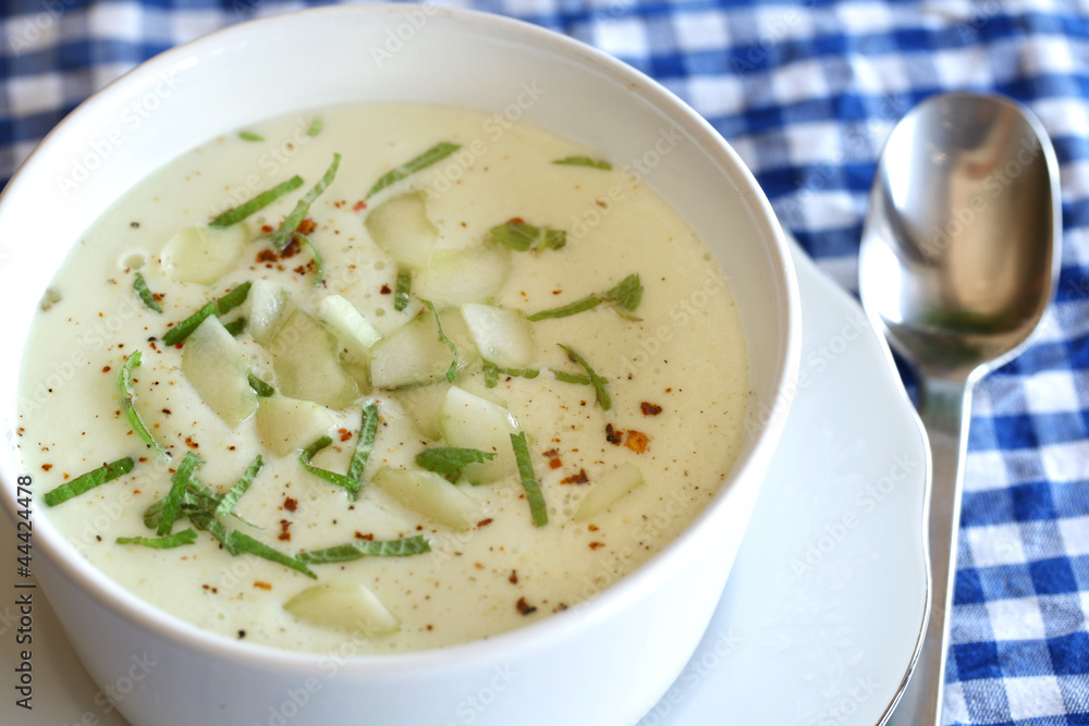 Chilled and creamy cucumber gazpacho with mint and chili flakes Chilled and creamy cucumber gazpacho with mint and chili flakes