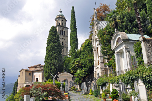 Morcote im Tessin, Kirche und Friedhof photo