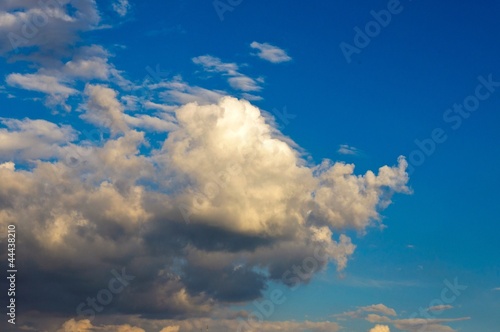 Mixed clouds © ltummy