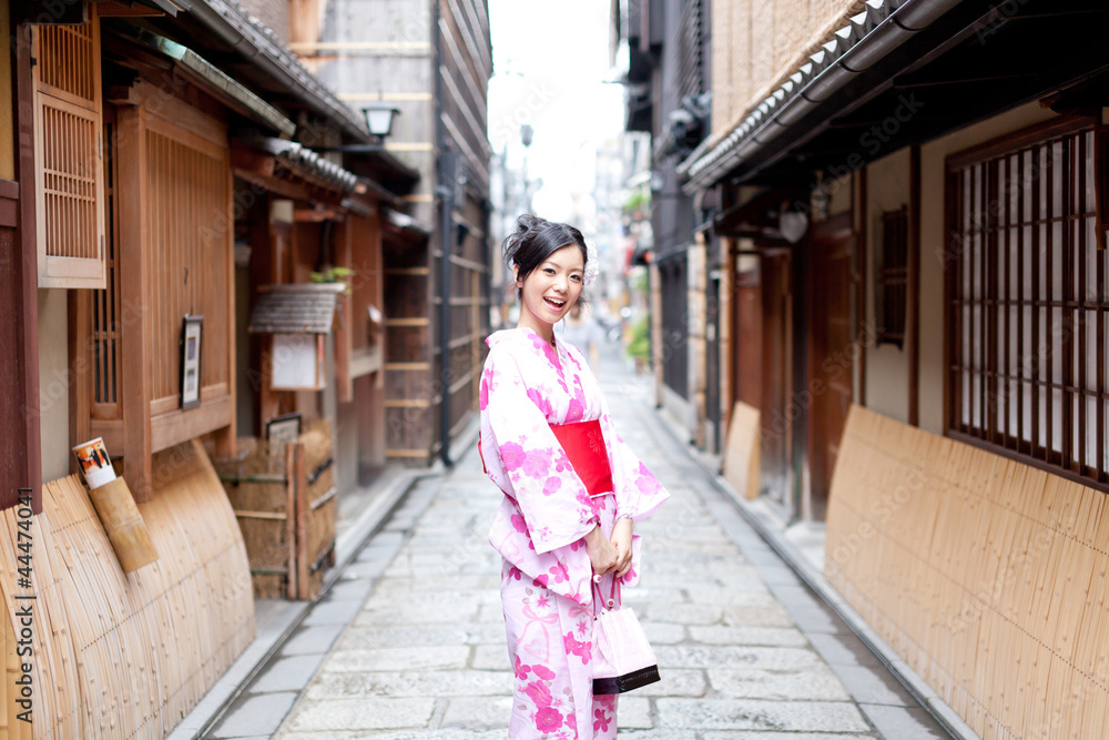 japanese kimono woman walking on street