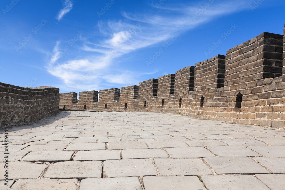 the great wall with blue sky