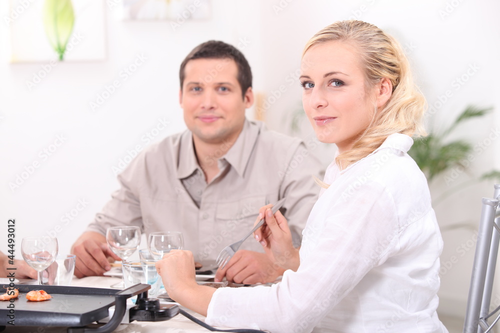 Fototapeta premium Friends having a nice dinner party