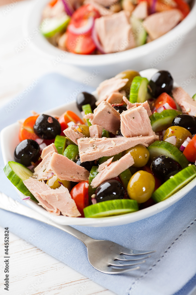 Tuna salad with green and black olives Tuna salad with green and black olives
