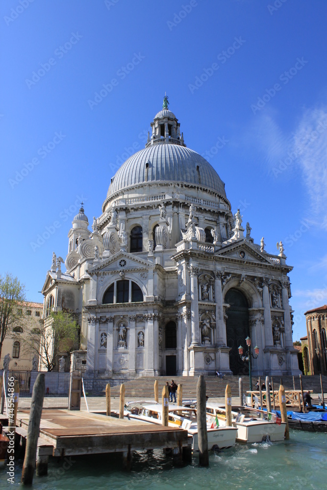 Eglise Santa Maria della Salute à Venise - Italie