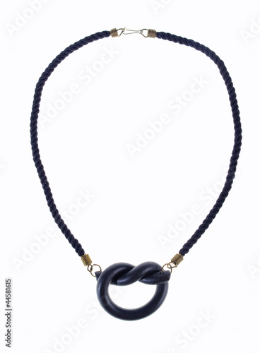 Wallpaper Mural Necklace, jewelery studio isolated photo Torontodigital.ca