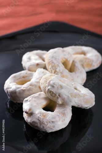 Sweet white Taralli from Southern Italy