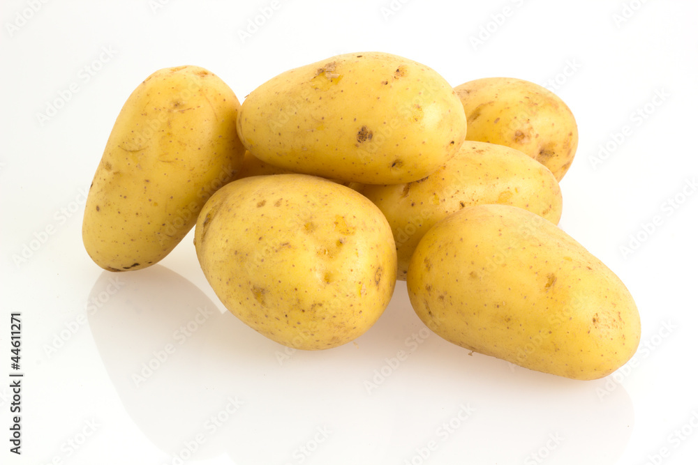 potatoes isolated on white background potatoes isolated on white background