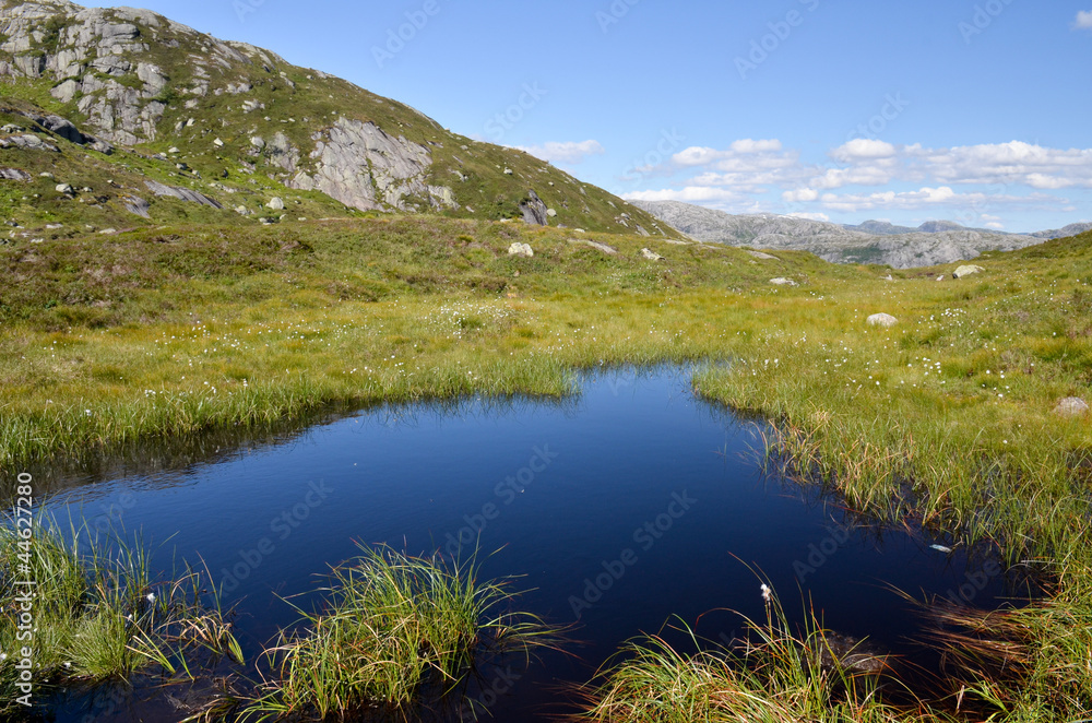 Au Kjerag en Norvège