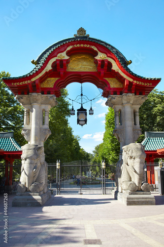 Canvas Print Berlin zoo gate