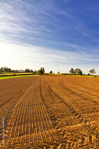 Weites Feld im Herbst bei  Manholzweiler photo