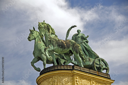 Heldenplatz in Budapest. Pferdegezogener Streitwagen auf den Fl