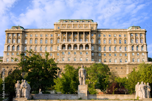 Canvas Print Buda Castle Facade in Budapest