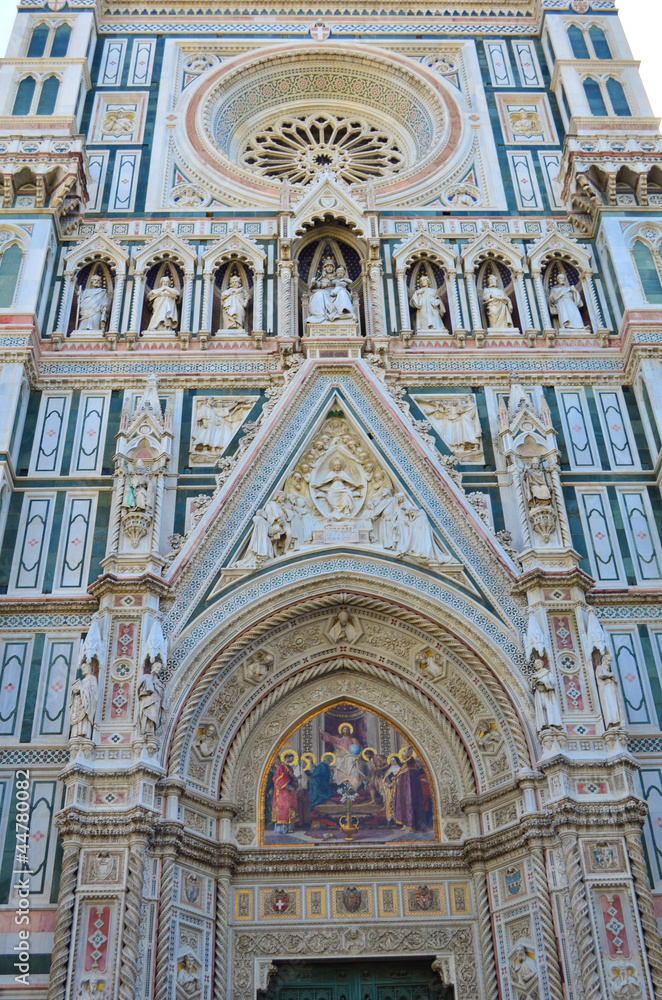 Obraz premium Majestic marble façade of the Duomo in Florence in Tuscany