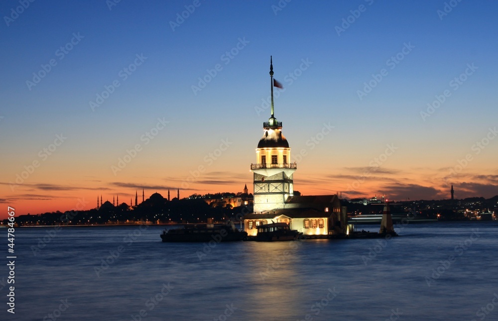 Night view of Maiden's Tower Night view of Maiden's Tower