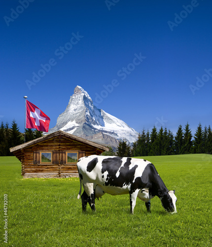 Matthorn mit Almhütte