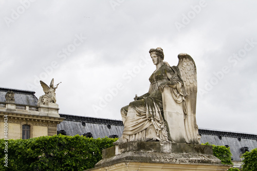 beautiful statues located on the Avenue des Champs-Elysees