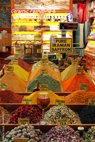 Canvas Print Spices, Spice bazaar in Istanbul