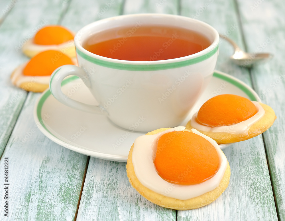 Cookies with apricots and sugar icing Cookies with apricots and sugar icing