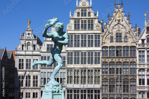Belgique - Place d'Anvers