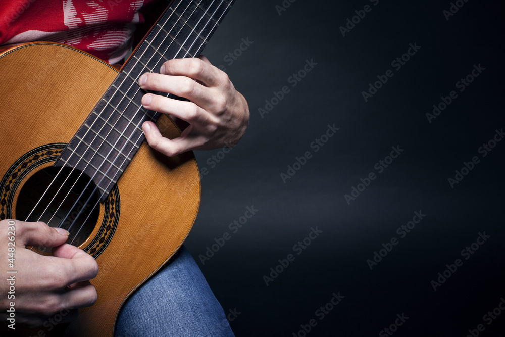 Obraz premium Boy playing gitare