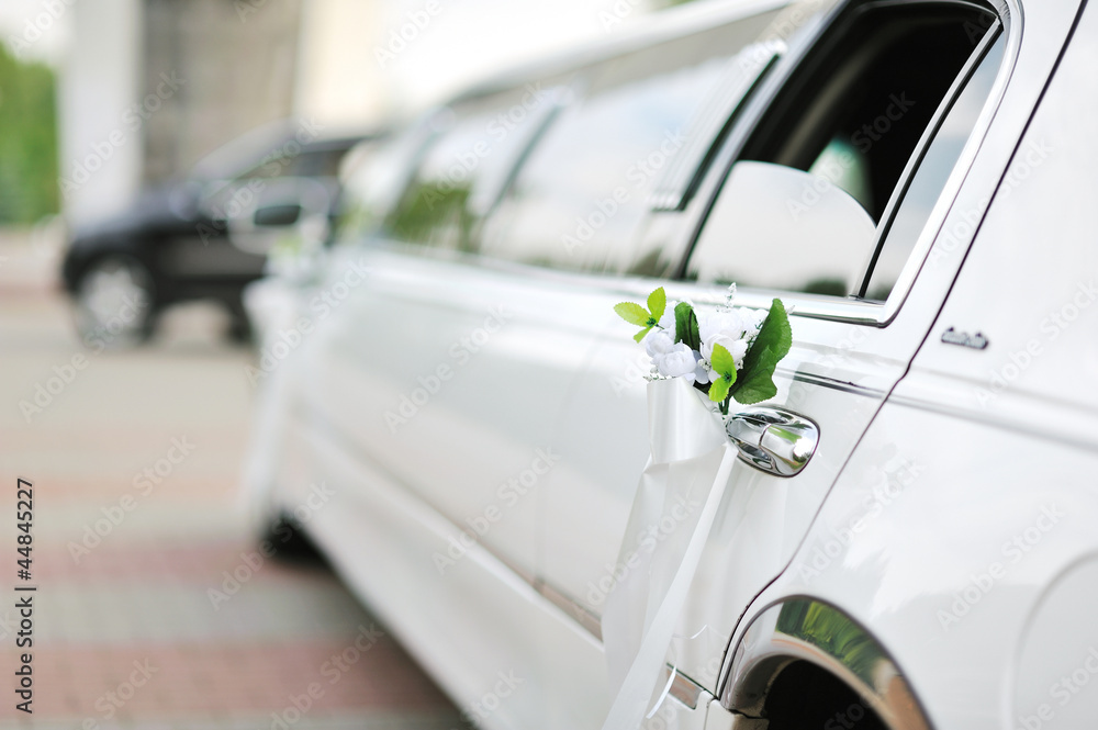 Fototapeta premium Wedding car decoration