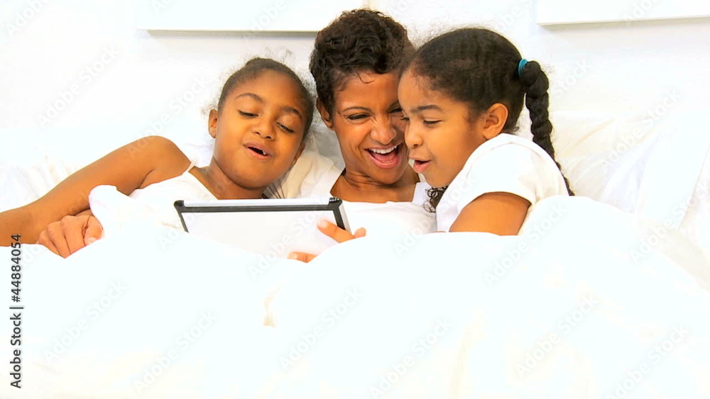 African American Mom Girls Bed Wireless Tablet African American Mom Girls Bed Wireless Tablet