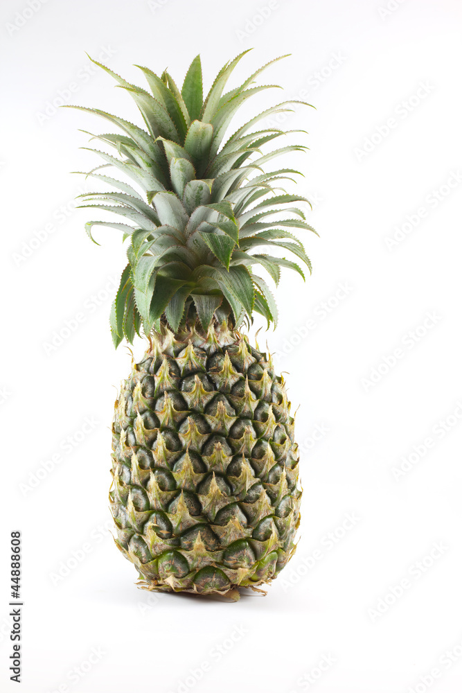 Fototapeta premium ripe pineapple isolated on white