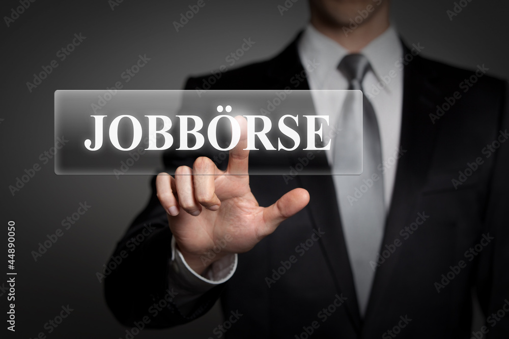 Mann drückt touchscreen button - Jobbörse Mann drückt touchscreen button - Jobbörse