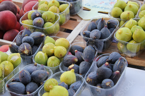 Figs at a French market