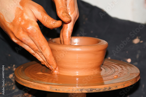 Making pottery by clay and hands