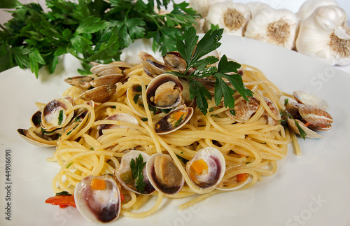 Spaghetti alle vongole photo