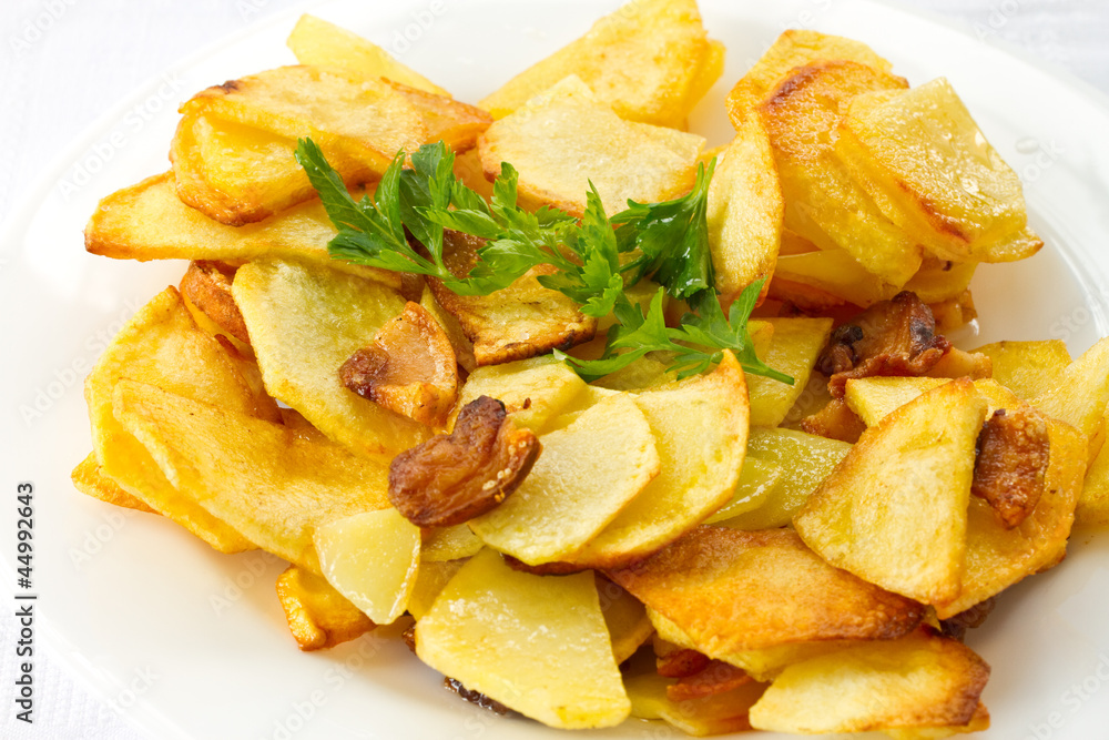 fried potatoes fried potatoes