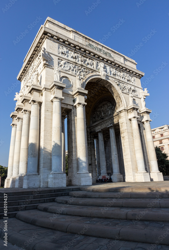 Obraz premium Victory square in Genoa