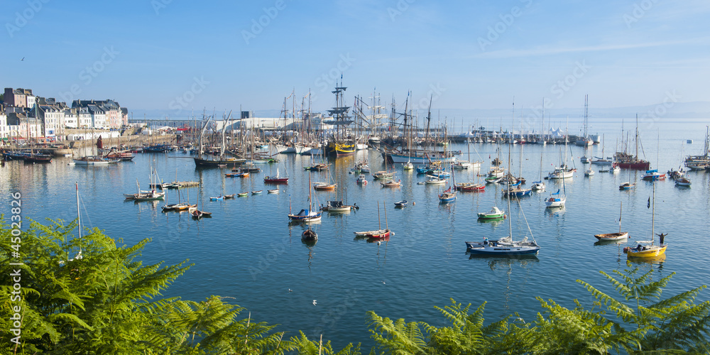 maritime festival in brittany
