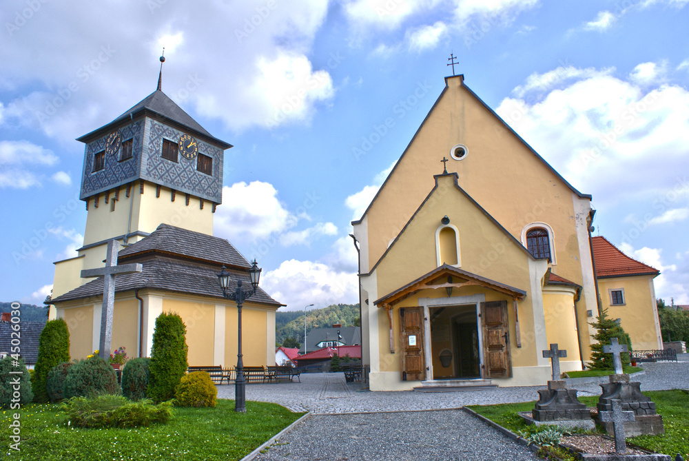 Obraz premium Kościół świętego Bartłomieja Apostoła w Kudowie Zdroju - Czermna