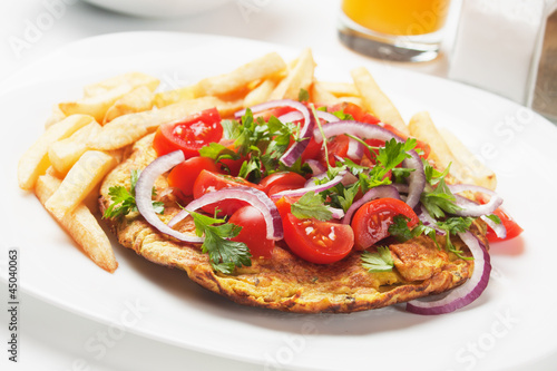 Frittata with tomato salad