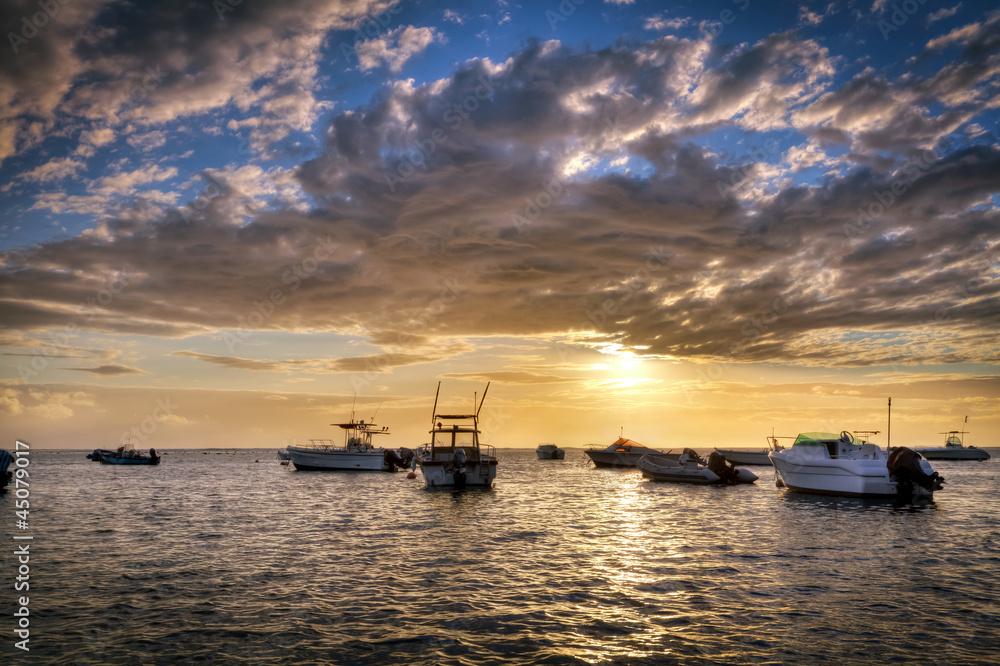 Bateaux au crépuscule - La Réunion Bateaux au crépuscule - La Réunion