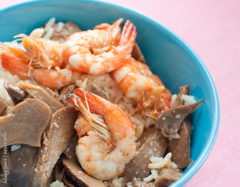 rice with pleurotus and shrimp rice with pleurotus and shrimp