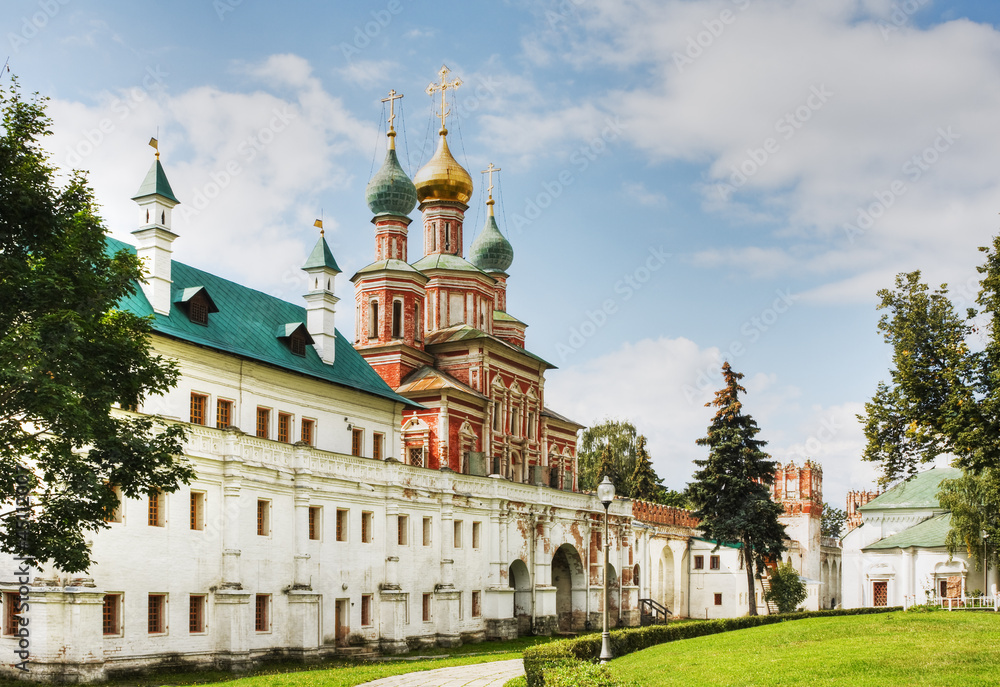 Gate Church and the wall of the Novodevichy Convent. Moscow.