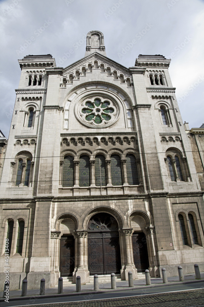 Brussels - west facade of synagogue