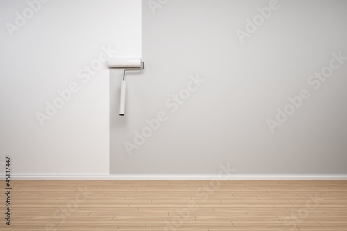 Wand wird weiss gestrichen