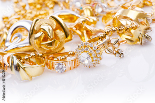 Vászonkép Large collection of gold jewellery