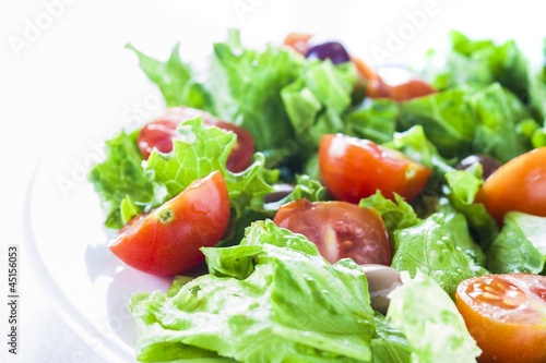 lettuce and tomatoes salad