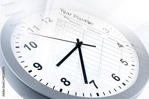 Wallpaper Mural Time management Torontodigital.ca