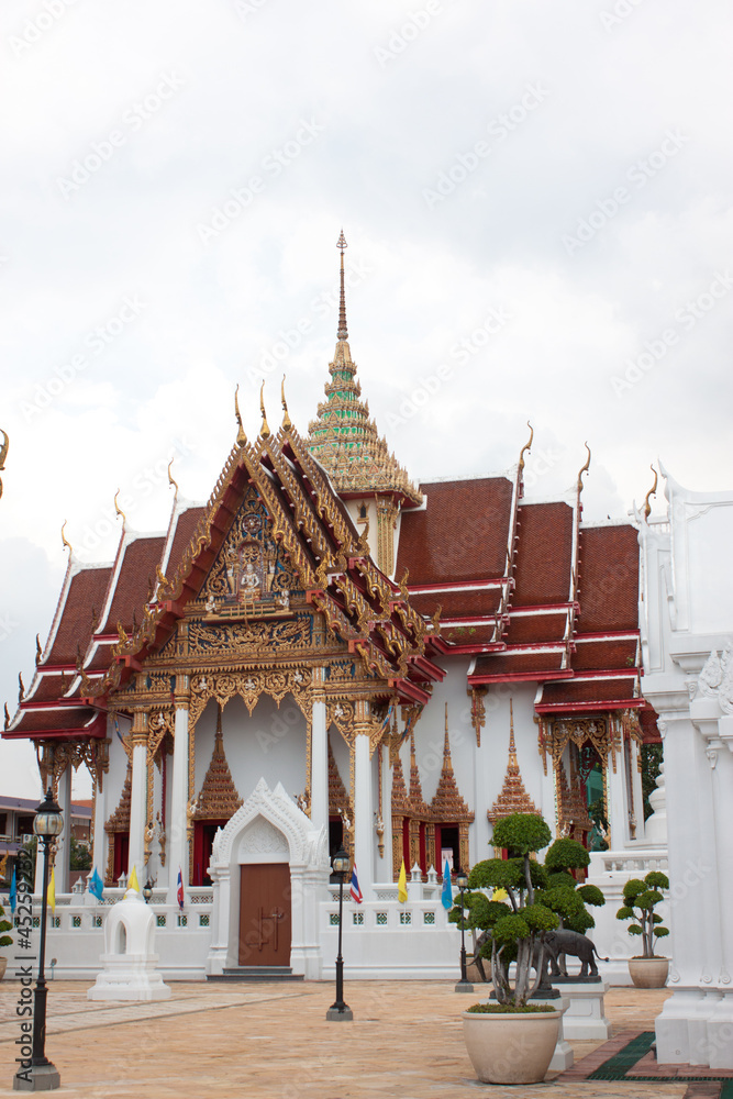 Naklejka premium Beauty of pagoda in Thailand